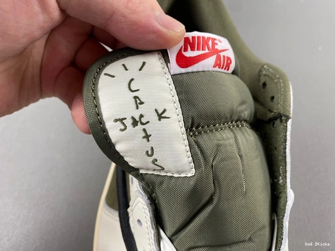 1 4505 DM7866- Scott 37 Travis Reliable x Low OG Air Jordan 1018